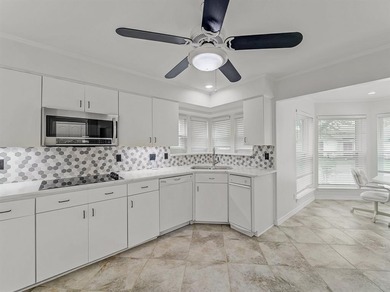 Charming ranch on corner lot in North Dallas with a versatile