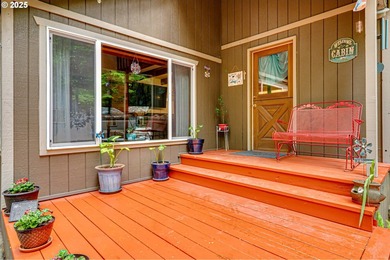 Enjoy the perfect getaway in the Northwoods Community! This - photo 2