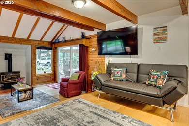 Enjoy the perfect getaway in the Northwoods Community! This - photo 8
