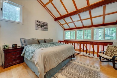 Enjoy the perfect getaway in the Northwoods Community! This - photo 9