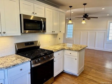 Welcome to Harborfields Schools! This beautifully maintained - photo 9