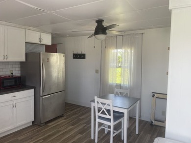 Welcome to Palm Lake Estates a 55+ age-qualified active and - photo 4
