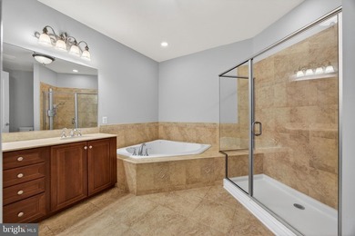 Welcome to the highly sought-after *Davenport* corner unit in - photo 31