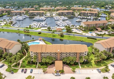 (private lake, pond, coastal) Condo For Sale in Jupiter Florida