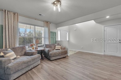 Welcome to 121 Teal Bluff Boulevard! A beautifully maintained - photo 12