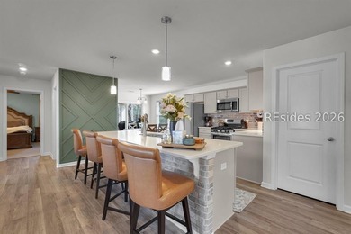 Welcome to 121 Teal Bluff Boulevard! A beautifully maintained - photo 14