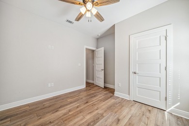 Welcome to this spacious, like-new 4-bedroom, 2-bath home lives - photo 22