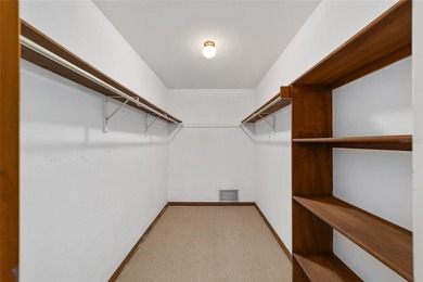 PRICE CHANGE!! Live the golf course lifestyle in sought-after - photo 29