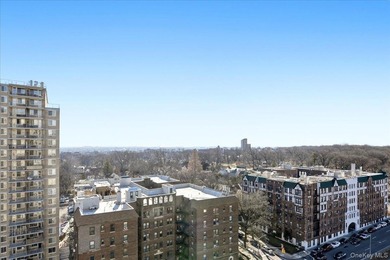 Sun-Filled 1-Bedroom + Office Corner Unit in Forest Hills Bright - photo 30