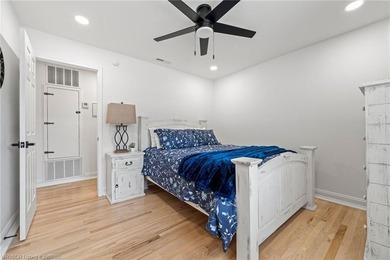 Welcome to 5 Dunvegan Lane in Bella Vista, a beautifully updated - photo 31