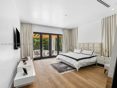 Nestled in one of Coral Gables' most prestigious and - photo 32