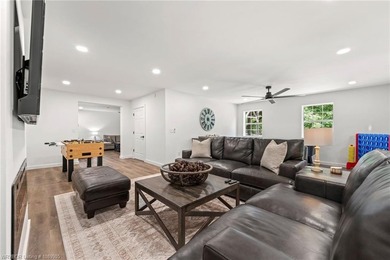 Welcome to 5 Dunvegan Lane in Bella Vista, a beautifully updated - photo 33