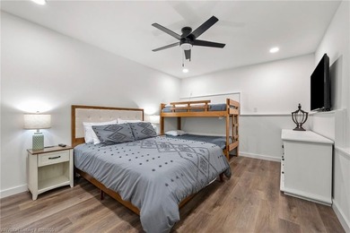 Welcome to 5 Dunvegan Lane in Bella Vista, a beautifully updated - photo 40