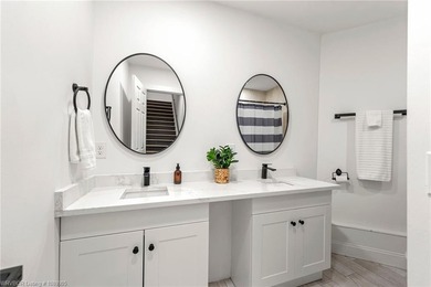 Welcome to 5 Dunvegan Lane in Bella Vista, a beautifully updated - photo 43