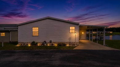 Waterfront luxury meets resort living. Step into this spacious - photo 3