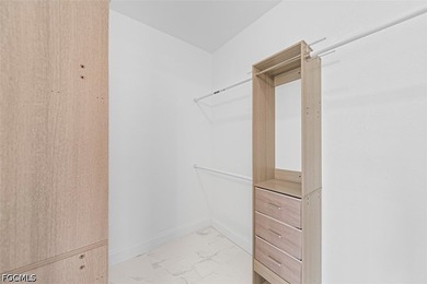 Welcome home to this beautifully remodeled 3-bedroom, 2-bathroom - photo 18