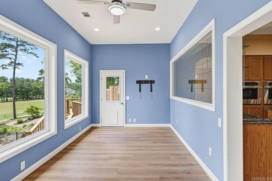 Exceptional custom 4,000 sq ft home of thoughtfully designed - photo 19