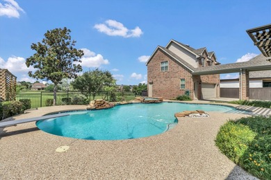 Experience resort-style living in the prestigious Castle Hills - photo 35