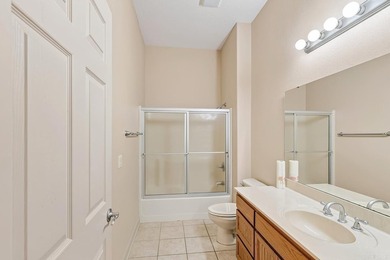 Exceptional custom 4,000 sq ft home of thoughtfully designed - photo 36