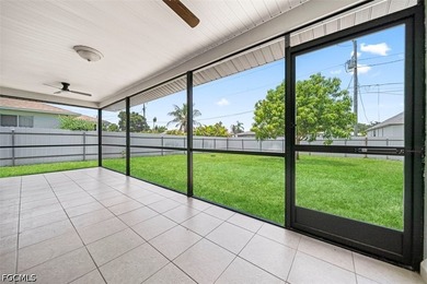 Welcome home to this beautifully remodeled 3-bedroom, 2-bathroom - photo 36