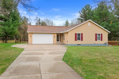 Lake Home For Sale in Nekoosa, Wisconsin