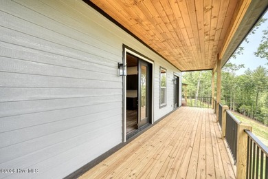 Welcome to mountain living at its finest in one of Murphy's most - photo 24
