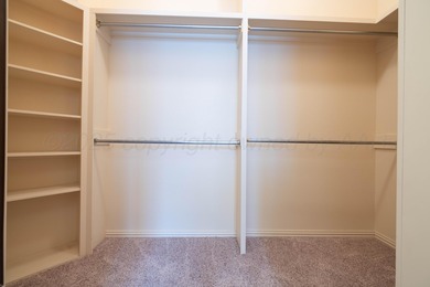 Welcome to this immaculate home with eat-in kitchen that has