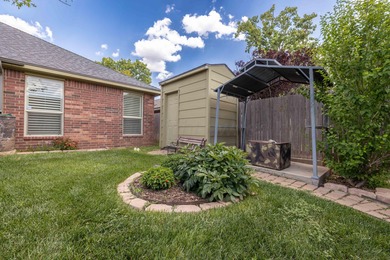 Welcome to this immaculate home with eat-in kitchen that has