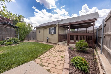 Welcome to this immaculate home with eat-in kitchen that has
