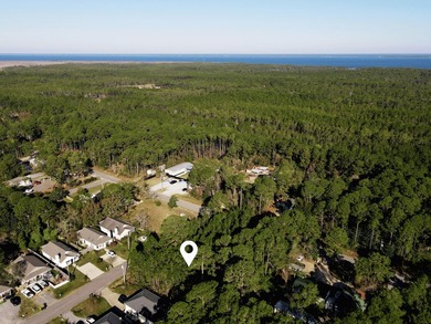 Positioned in a growing pocket of North Santa Rosa Beach, Lot 21 - photo 3