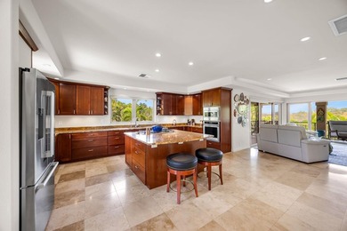 Nestled within the prestigious Wailea Pualani community, 390 - photo 17
