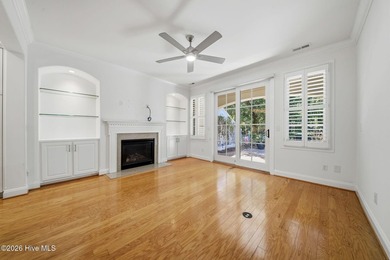 Welcome to easy living in the desirable Evangeline neighborhood - photo 22
