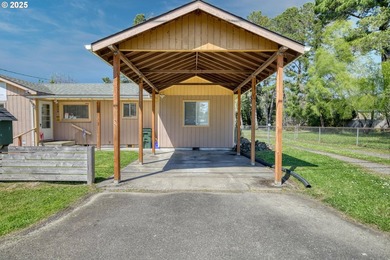 CHANCE TO OWN TASTEFULLY REMODELED 4 Bed/2 Bath HOME W/GRANITE - photo 2