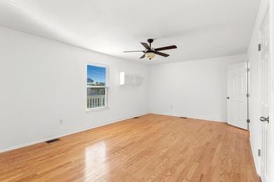Welcome to 4460 Clipper Cove - a stunning coastal retreat in the - photo 26