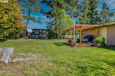 CHANCE TO OWN TASTEFULLY REMODELED 4 Bed/2 Bath HOME W/GRANITE - photo 10
