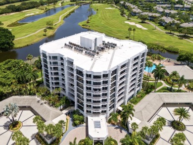 Lake Condo For Sale in Boca Raton, Florida