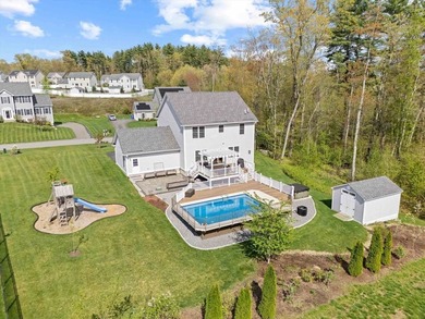 OFFER DEADLINE Monday 1/19 @ NOON. Captivating Colonial with - photo 2