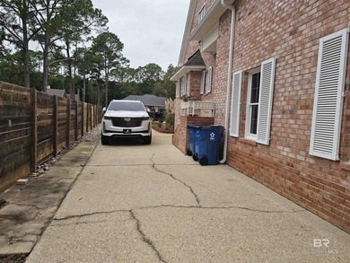Beautiful 2 Story Home located in Heart of Gulf Shores on the - photo 4