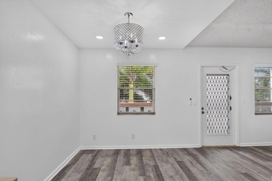 Welcome home! This freshly renovated, 3rd-floor 2-bed, 1.5-bath - photo 11