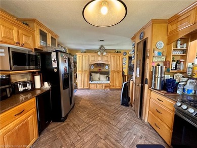 Welcome to an exceptional 420+/- acre ranch in Western Arkansas - photo 15