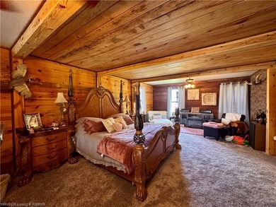 Welcome to an exceptional 420+/- acre ranch in Western Arkansas - photo 24