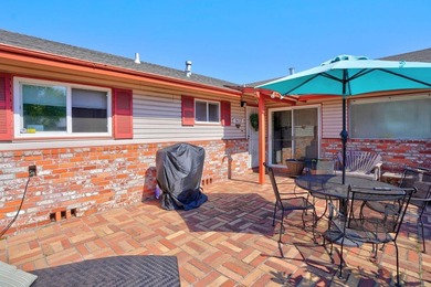 Tucked behind a charming brick-enclosed patio, this 3 bedroom - photo 32