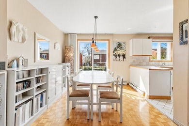 Additional listing photo 4