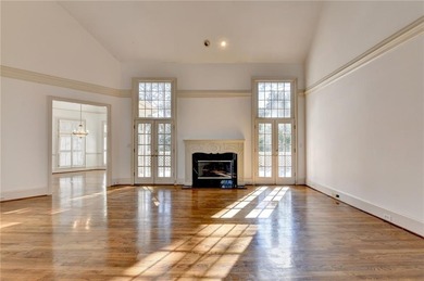 Nestled within the prestigious, guard-gated enclave of St Ives - photo 6
