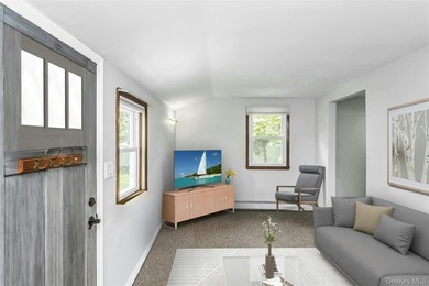 Tucked away on a quiet one-way street in the heart of West Islip - photo 4