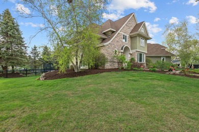 Beautiful home located in the highly sought after Liberty on the - photo 5