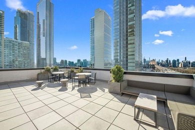 **Best-in-Class 1BR at The Independent 720 SF of Turnkey Luxury - photo 10