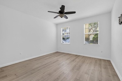 Rare Ground-Floor End Unit w/One-Car Garage In The Heart Of - photo 11