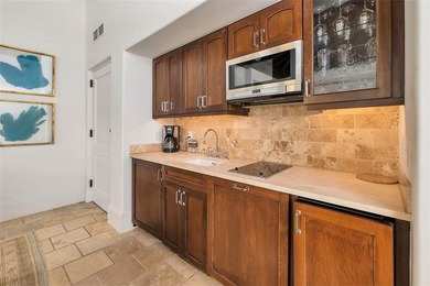 This nature view end unit comes fully furnished, and has a great - photo 13