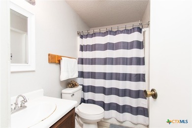 Well-located duplex in a highly desirable area with excellent